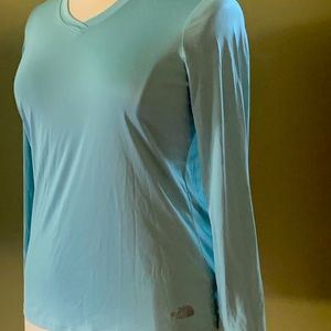 North face base layer tee